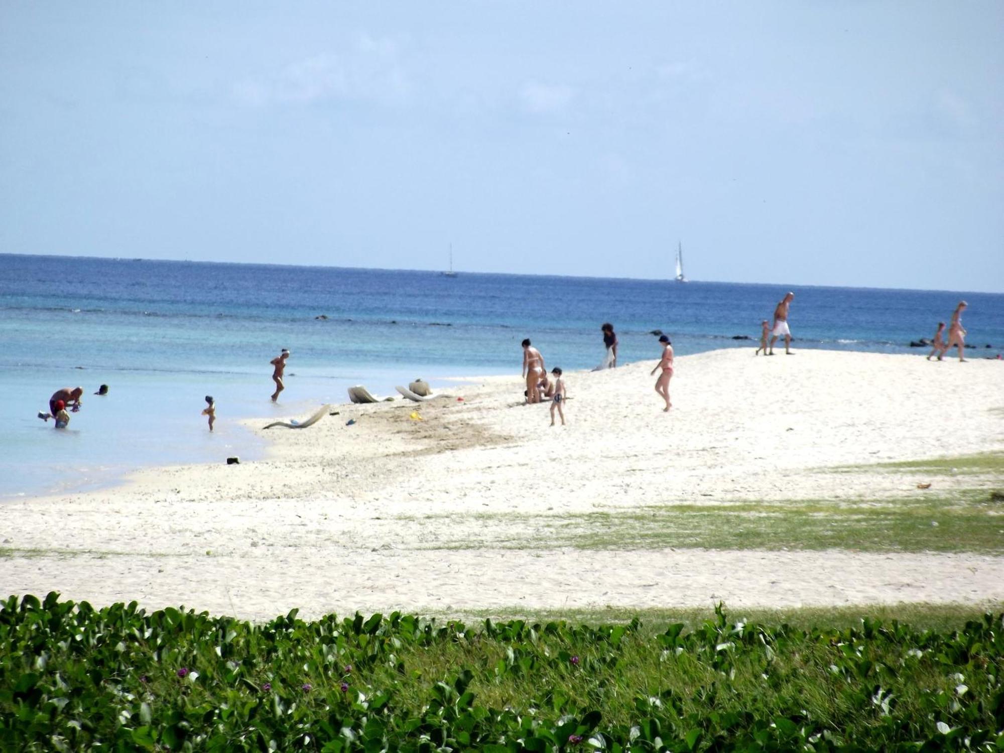 West Sand Holidays Licensed By The Tourism Authority 09926 Flic-en-Flacq Εξωτερικό φωτογραφία
